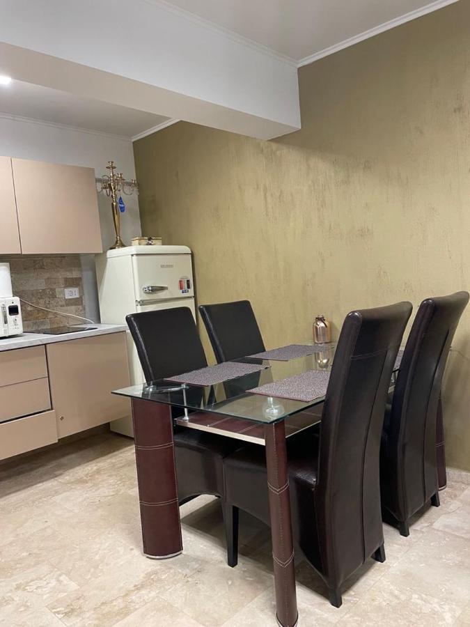 Apartament Nicolle Apartment Пояна Брашов Екстериор снимка