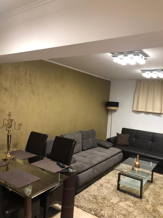 Apartament Nicolle Apartment Пояна Брашов Екстериор снимка