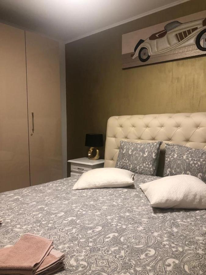 Apartament Nicolle Apartment Пояна Брашов Екстериор снимка