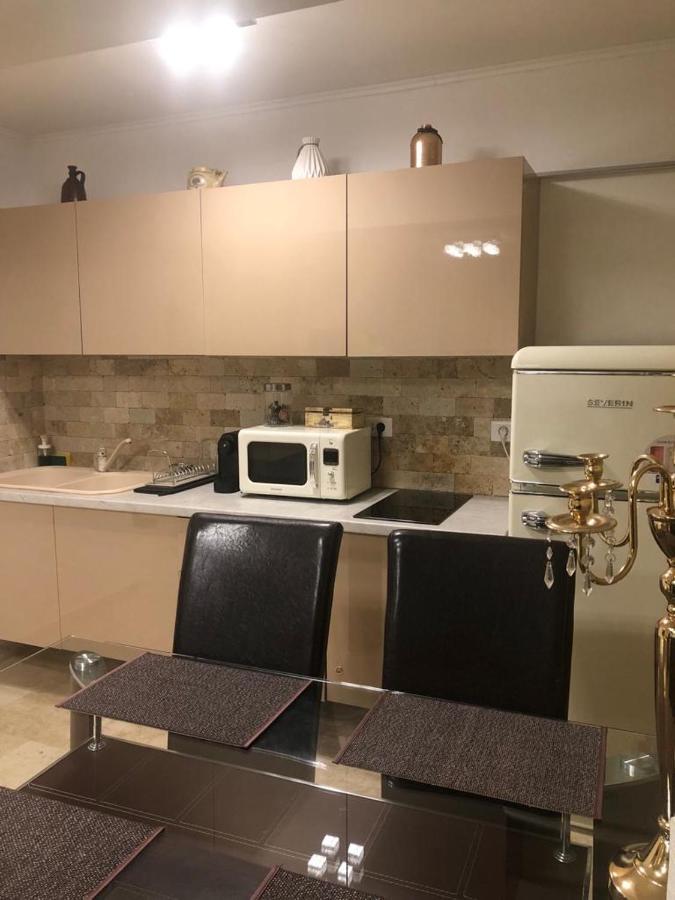 Apartament Nicolle Apartment Пояна Брашов Екстериор снимка